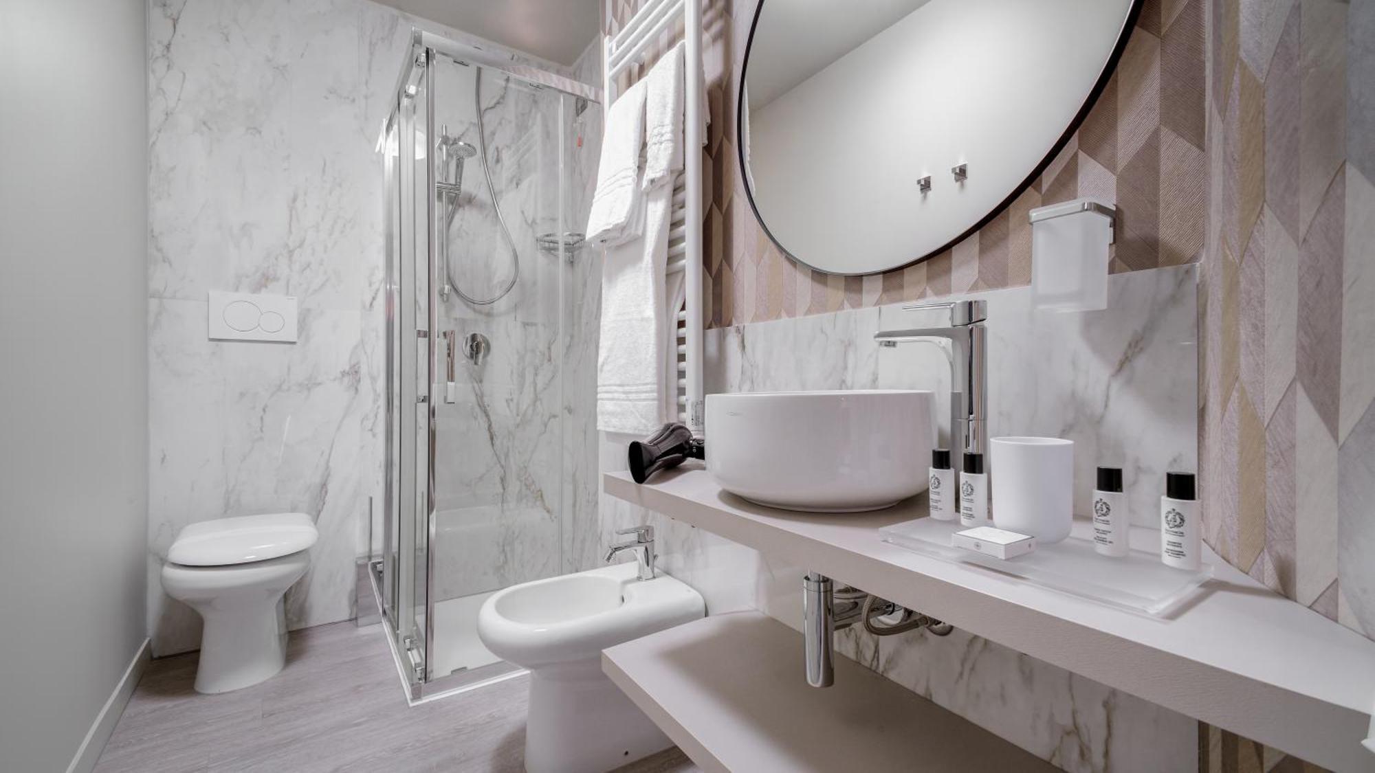 Be Duomo - Self Check-In Bed & Breakfast Voghera Ngoại thất bức ảnh